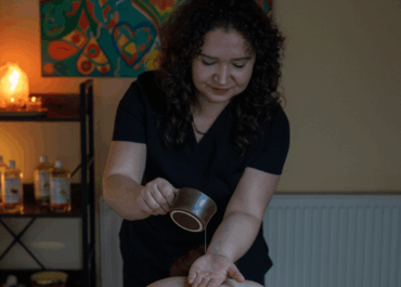 Ciało, które pamięta – o cichych historiach zapisanych pod skórą